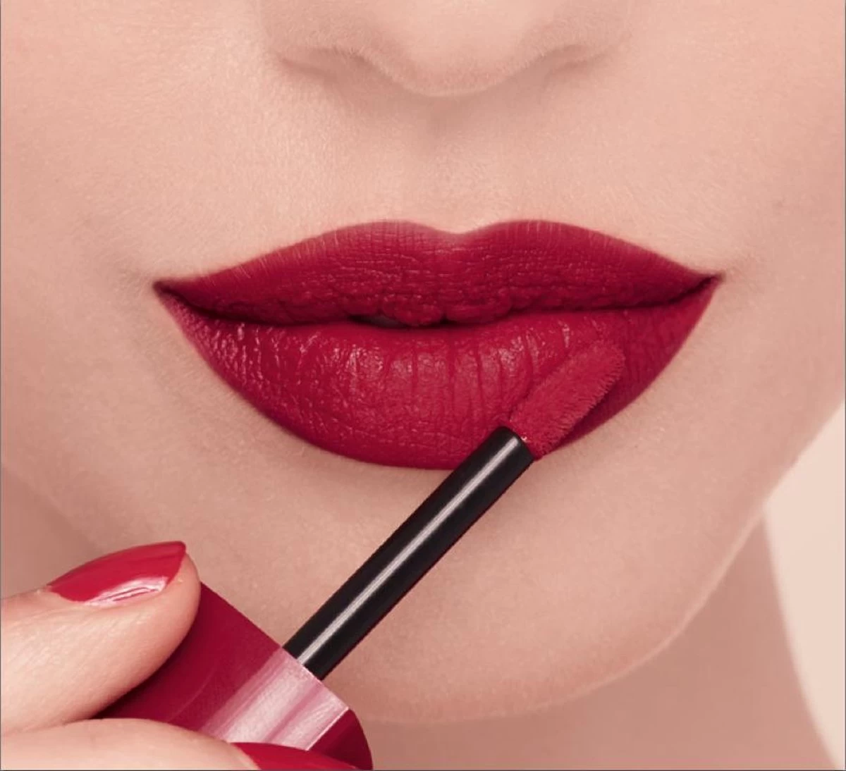 Bourjois Lippenstift Rouge édition Velvet Bourjois - 15 Red - Afbeelding 4