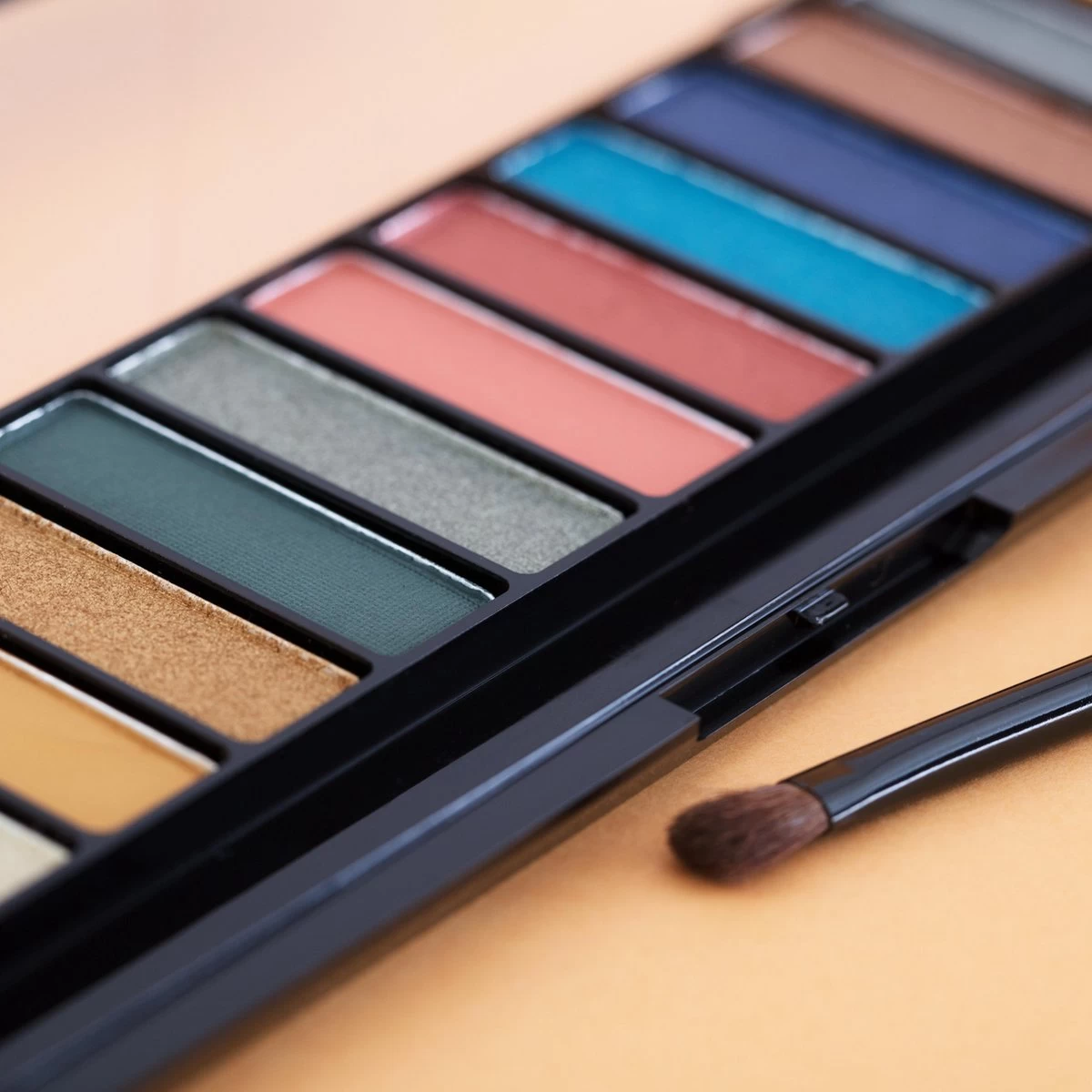 Rimmel London Magnif’Eyes Oogschaduw - 9 Jewel Rocks Edition - Afbeelding 4