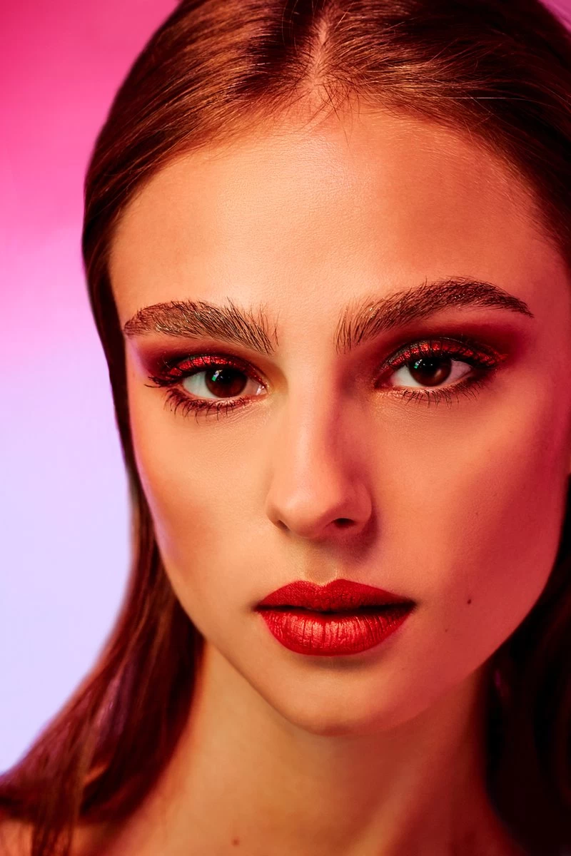 L’Oréal Paris Paris Electric Nights Superliner Matte Signature Eyeliner - Limited Edition – 11 Red Signature – Rood - Afbeelding 3